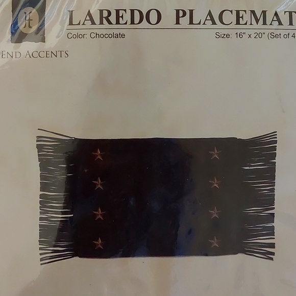 Hiend Accent Laredo Placemat set of 4 - NWT - Picture 1 of 4